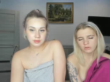 girl Free Sex Cam Chat with angel_or_demon6