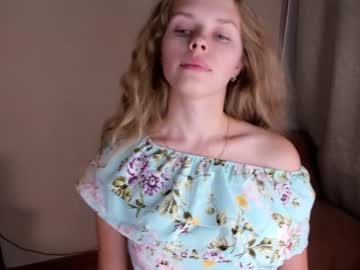 girl
        nataly_hello cam image #126647