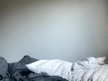 girl
        lovelyemiliax cam image #94948