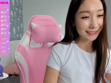 girl
        keizzzy cam image #8067