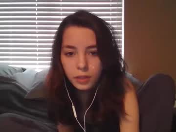 girl Free Sex Cam Chat with j4m1eluv