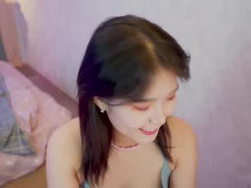 girl
        harukaa_ cam image #69810