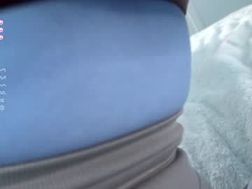 girl
        blondehottiek cam image #116071