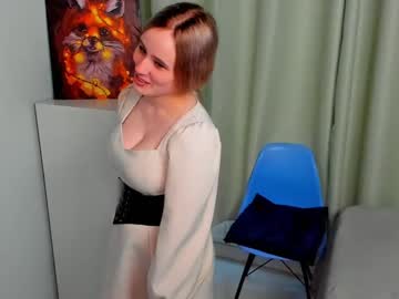 girl
        darlinecoyner cam image #184819