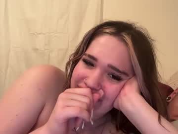 couple Free Sex Cam Chat with snowbunny7280