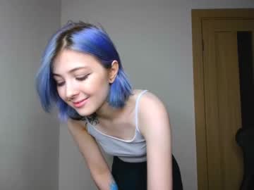girl
        gabriel_here cam image #109541