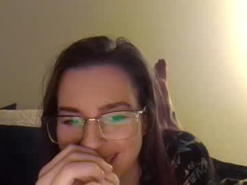 girl
        preciouslucy8380 cam image #30815
