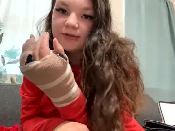 girl
        heluvvluna cam image #250286