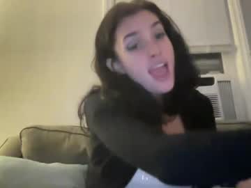 girl
        evilsnakes cam image #39943