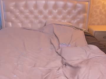 girl
        _bluceleste_ cam image #48233