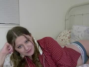 girl Free Sex Cam Chat with clementinecult