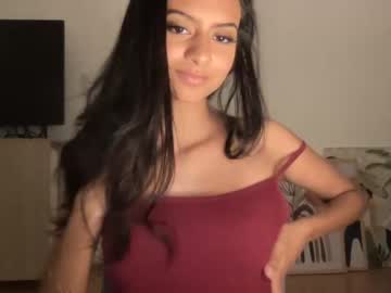 girl
        mayahepburn cam image #23962