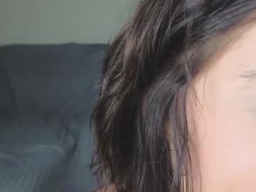 girl
        mia__lunaa cam image #187634