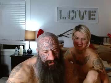 couple Free Sex Cam Chat with longgun75