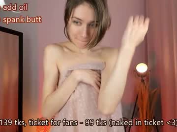 girl
        tina_cure cam image #122330