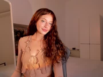 girl
        jenifer_vivy cam image #140248