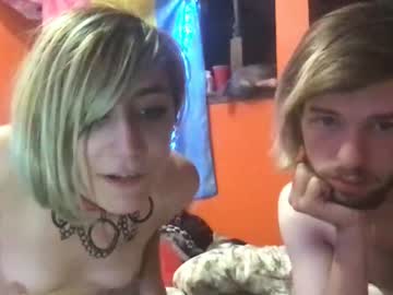 couple Free Sex Cam Chat with glizzygoddessandgod