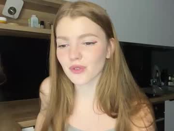 girl
        kristalwynn cam image #193718