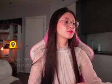 girl
        melissaxcbx cam image #264094
