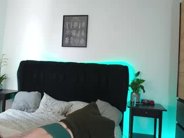 girl
        megan_vix cam image #251996