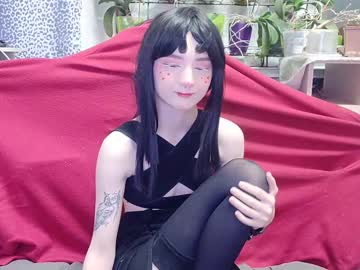 girl
        linda_harrisons cam image #203153