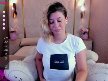 girl
        millie_milf cam image #49724