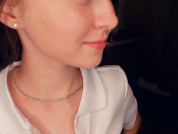 girl
        dawnbaber cam image #186285