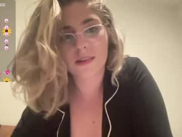 girl Free Sex Cam Chat with tipsyfroggy