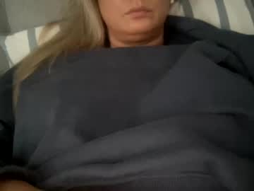 girl
        bambigirl95 cam image #159266