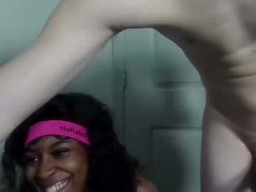 couple Free Sex Cam Chat with tommyoceanandcocoa