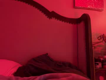 girl
        ezrasinatra cam image #247863
