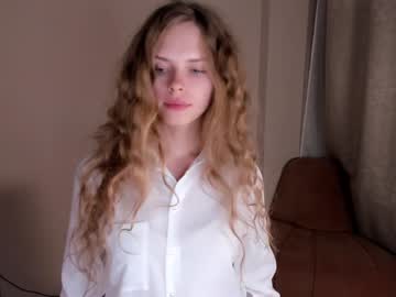 girl
        nataly_hello cam image #126654