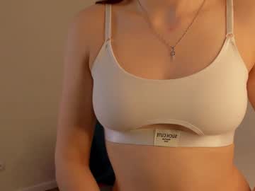 girl
        garyncoaker cam image #165634