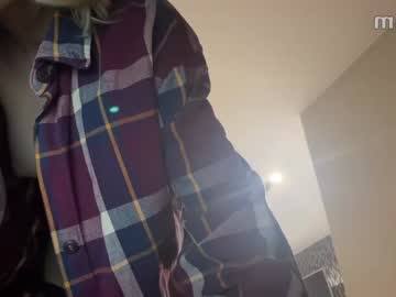 girl
        leraaay cam image #156743