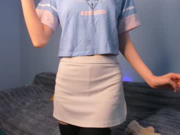 girl
        sheenaeastes cam image #166486