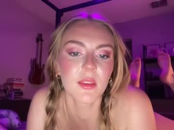 girl Free Sex Cam Chat with littleangelkittyy