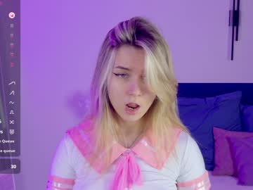 girl
        oliviamur1 cam image #233308