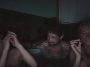 couple
        yourfavthrouple cam image #106691