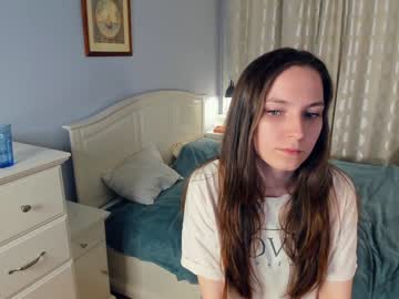 girl
        burningdreams cam image #88238