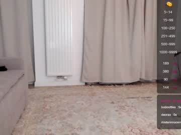 girl
        persian_baddie cam image #13757